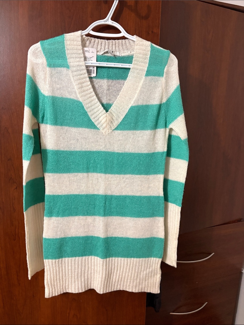 Striped V-Neck Sweater Tunic in Cream and Green Forever 21 size small
